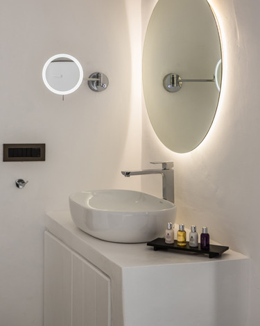 Superior Deluxe Suite